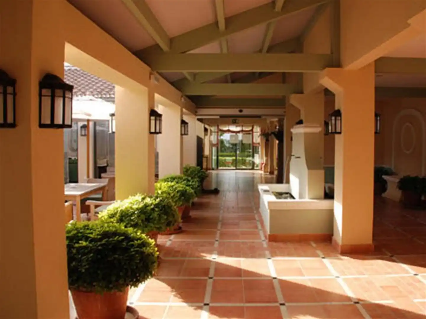 Exe Castellar Lobby