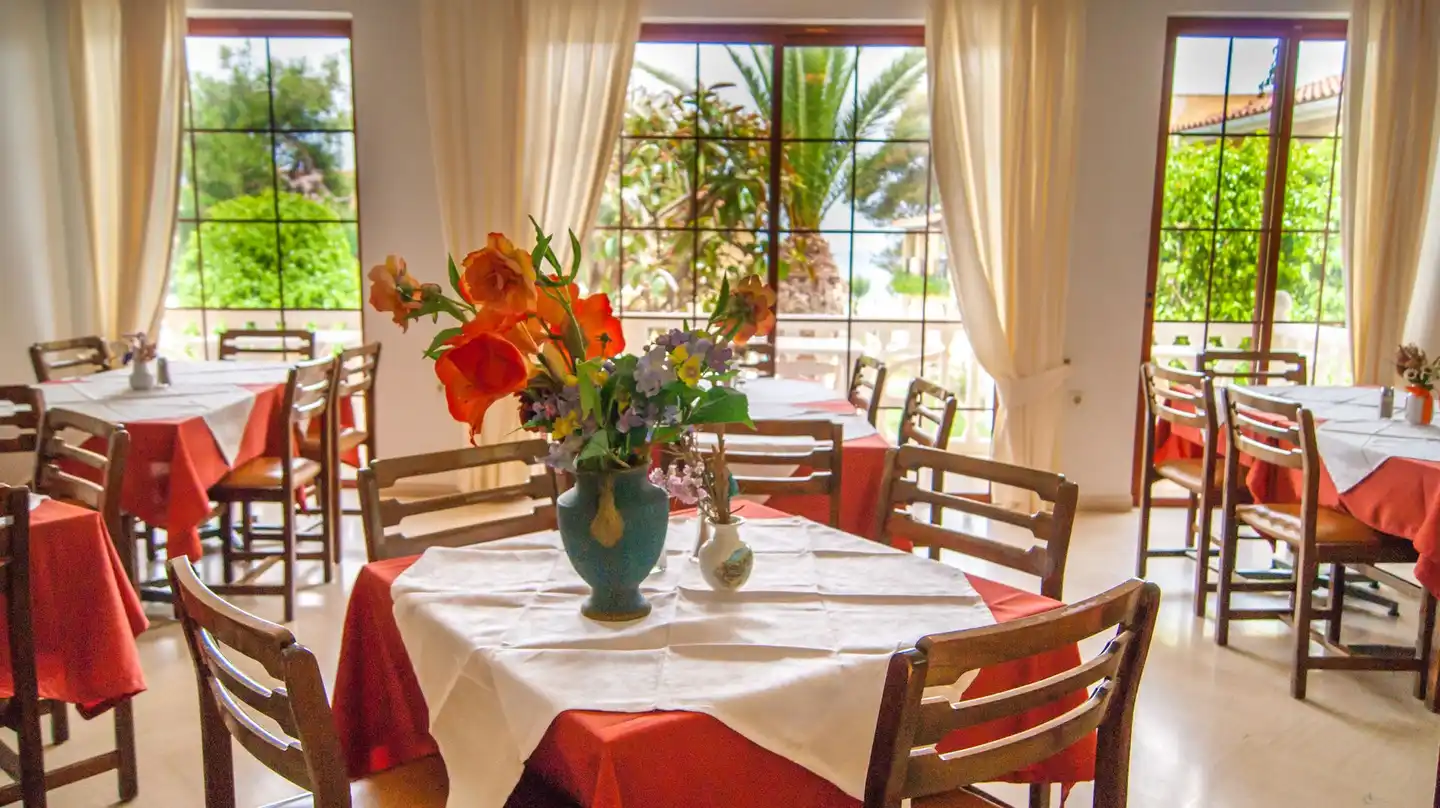 Iliessa Beach Hotel Restaurant