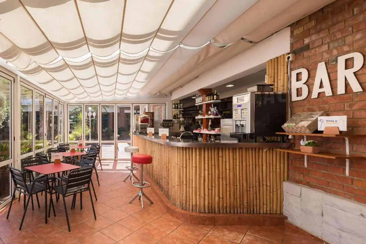HTop Planamar Bar