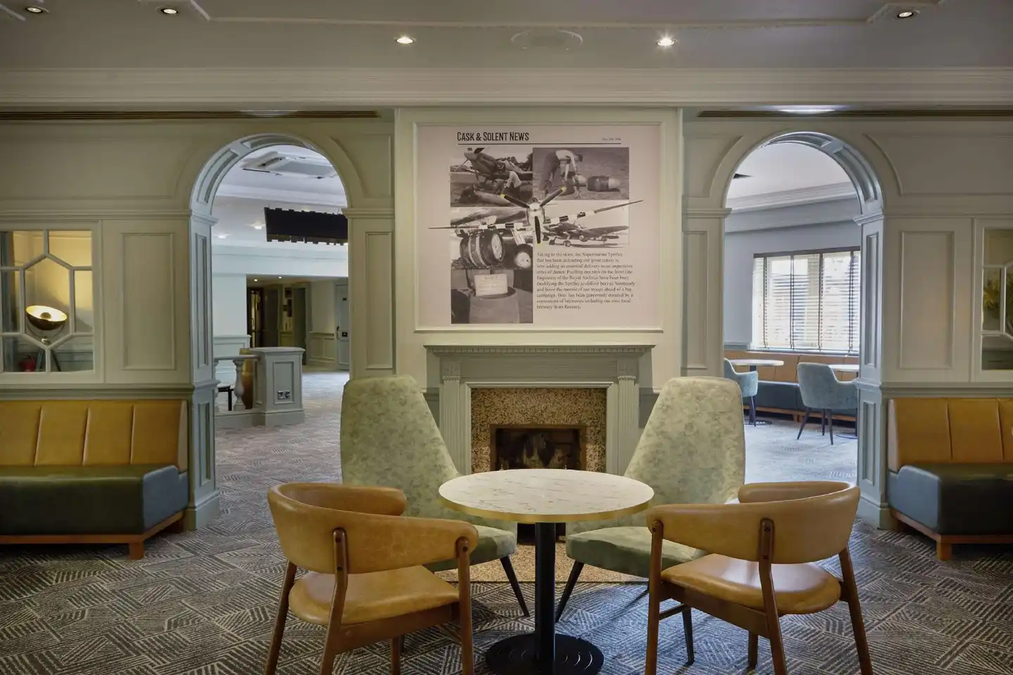 DoubleTree by Hilton Hotel Southampton Lobby