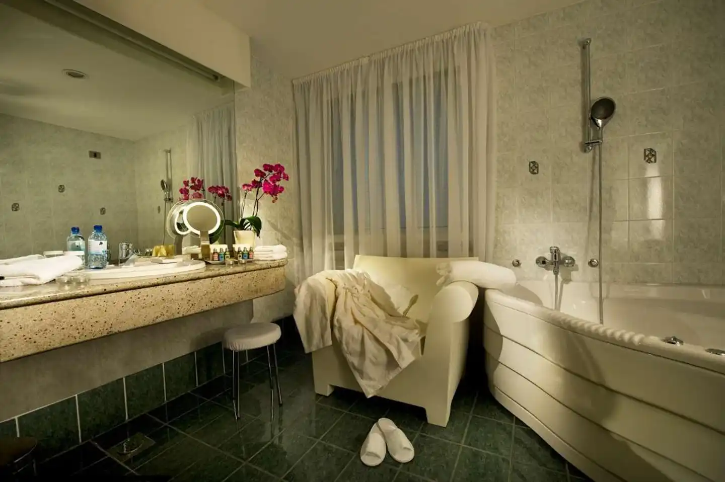 Best Western Premier Hotel Slon Wohnbeispiel