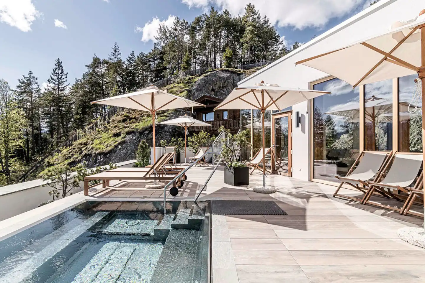 NIDUM Casual Luxury Hotel Terrasse