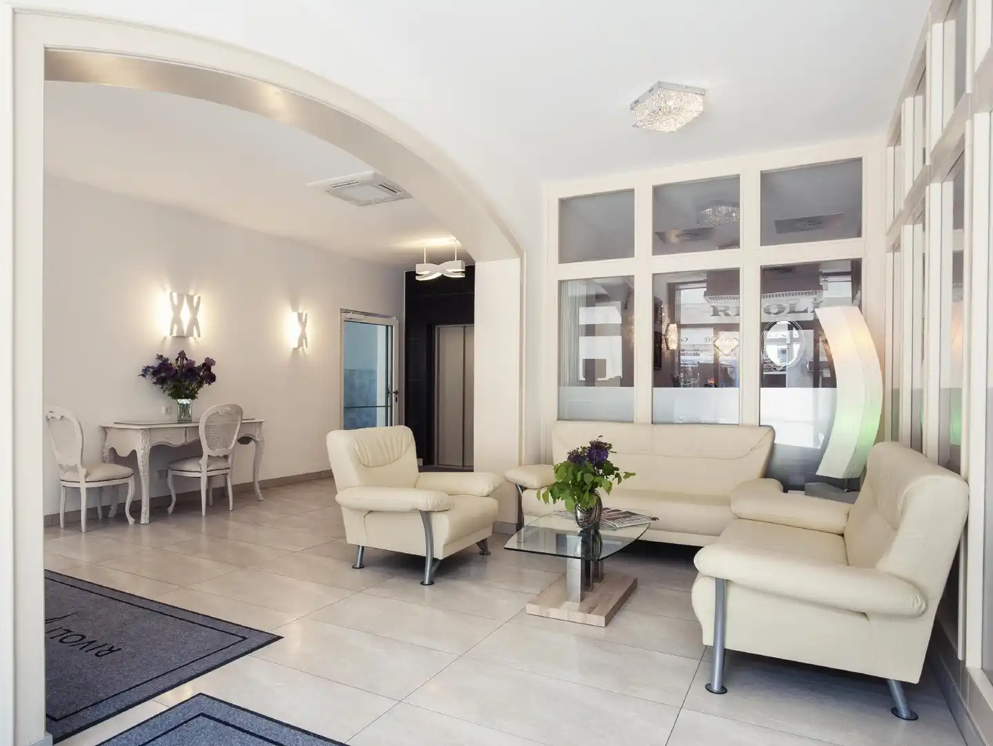 Hotel Rivoli Lobby