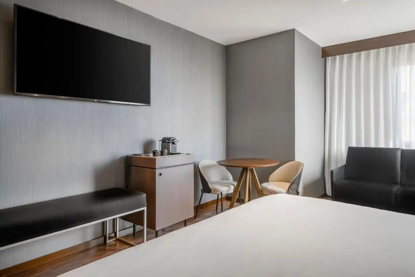 AC Hotel by Marriott Alicante Wohnbeispiel