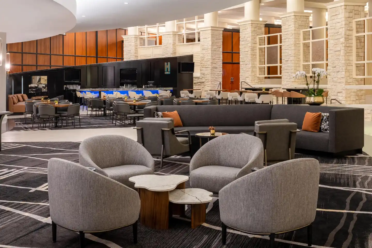 Hilton Dallas Lincoln Centre Lobby