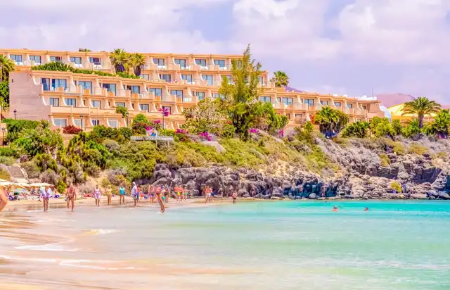 SBH Taro Beach Aussenansicht