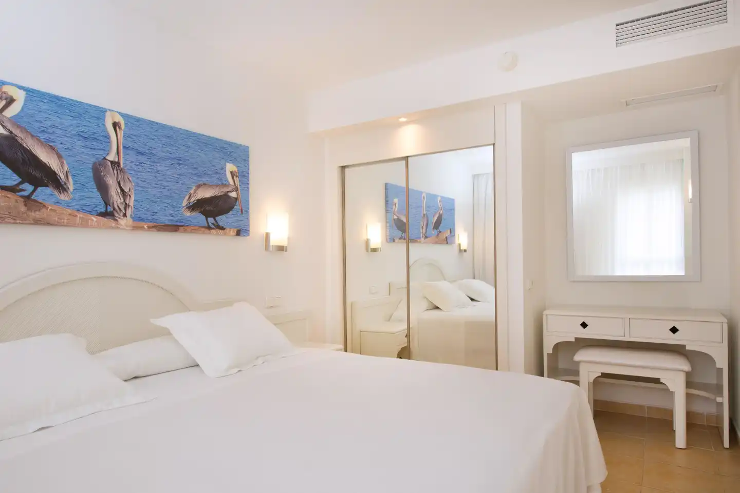 Iberostar Waves Ciudad Blanca Wohnbeispiel