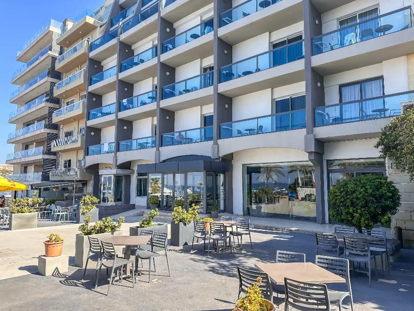 AX Sunny Coast Resort & Spa Terrasse