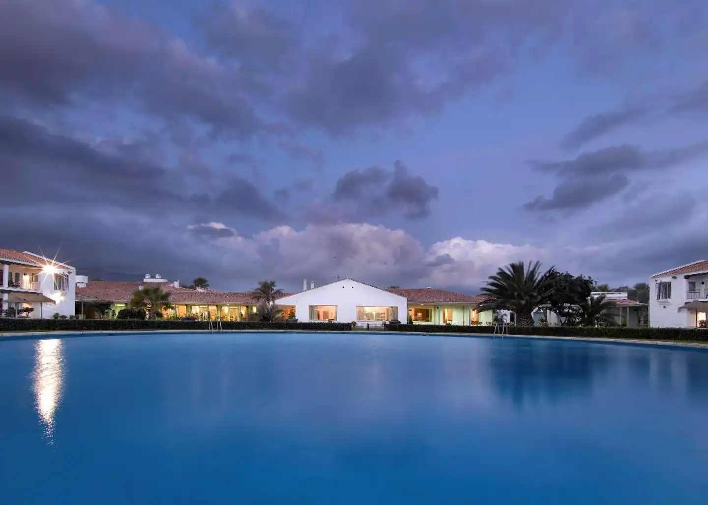 Parador de Málaga Golf Pool
