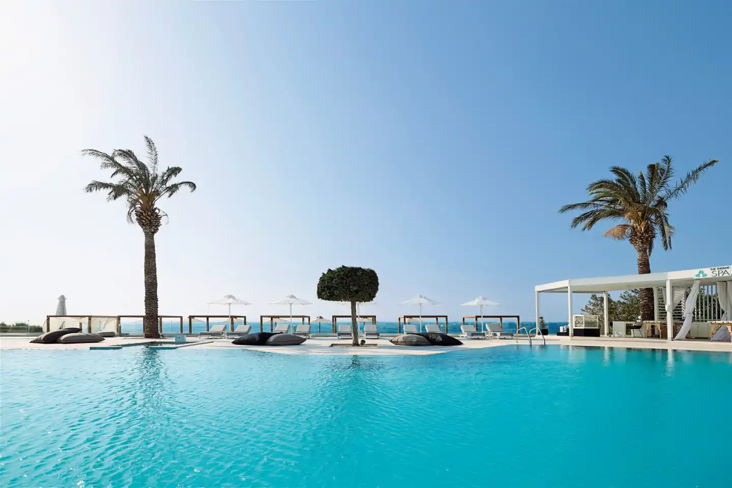 Dimitra Beach Hotel & Suites Pool