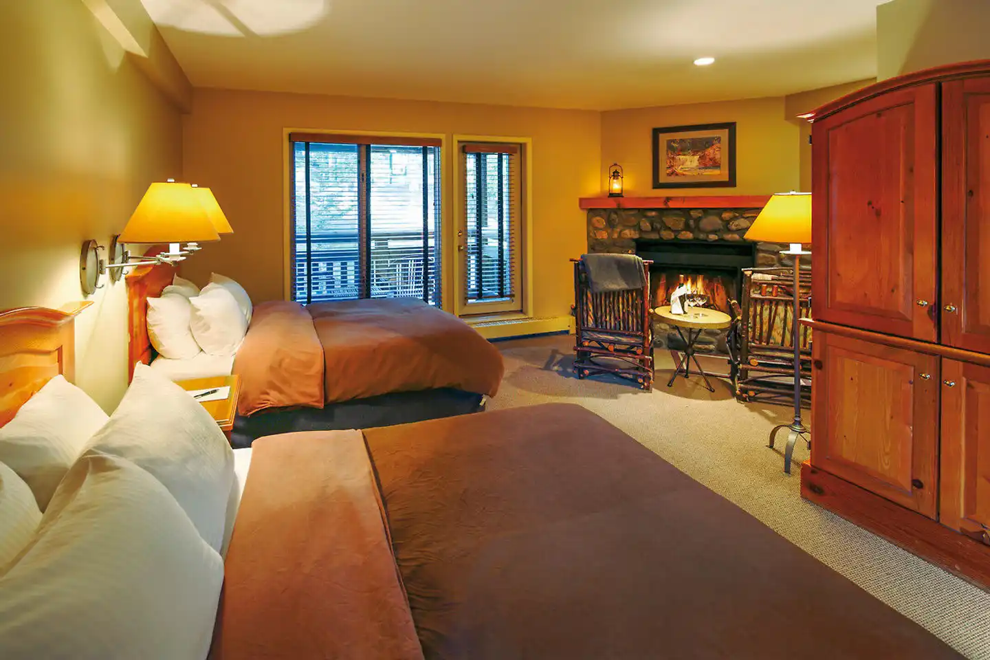 Buffalo Mountain Lodge Bar