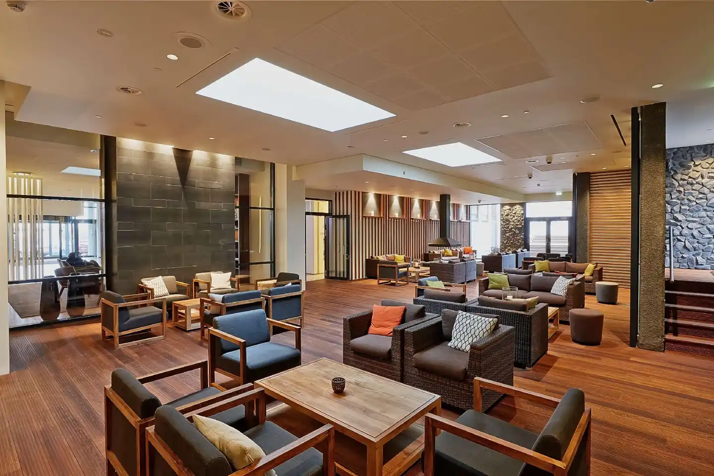 Hilton Reykjavik Nordica Lobby