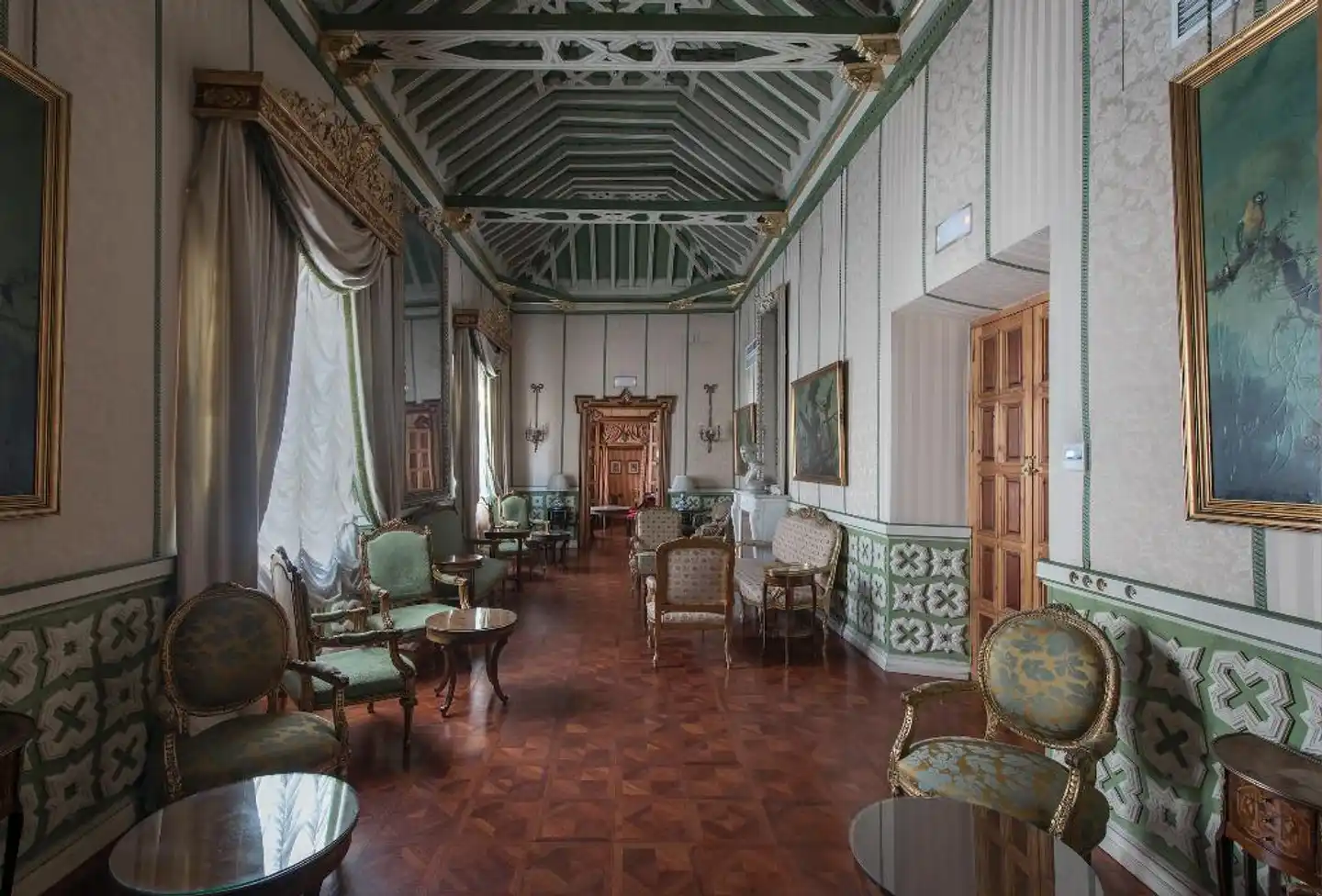 Las Casas de la Judería Lobby