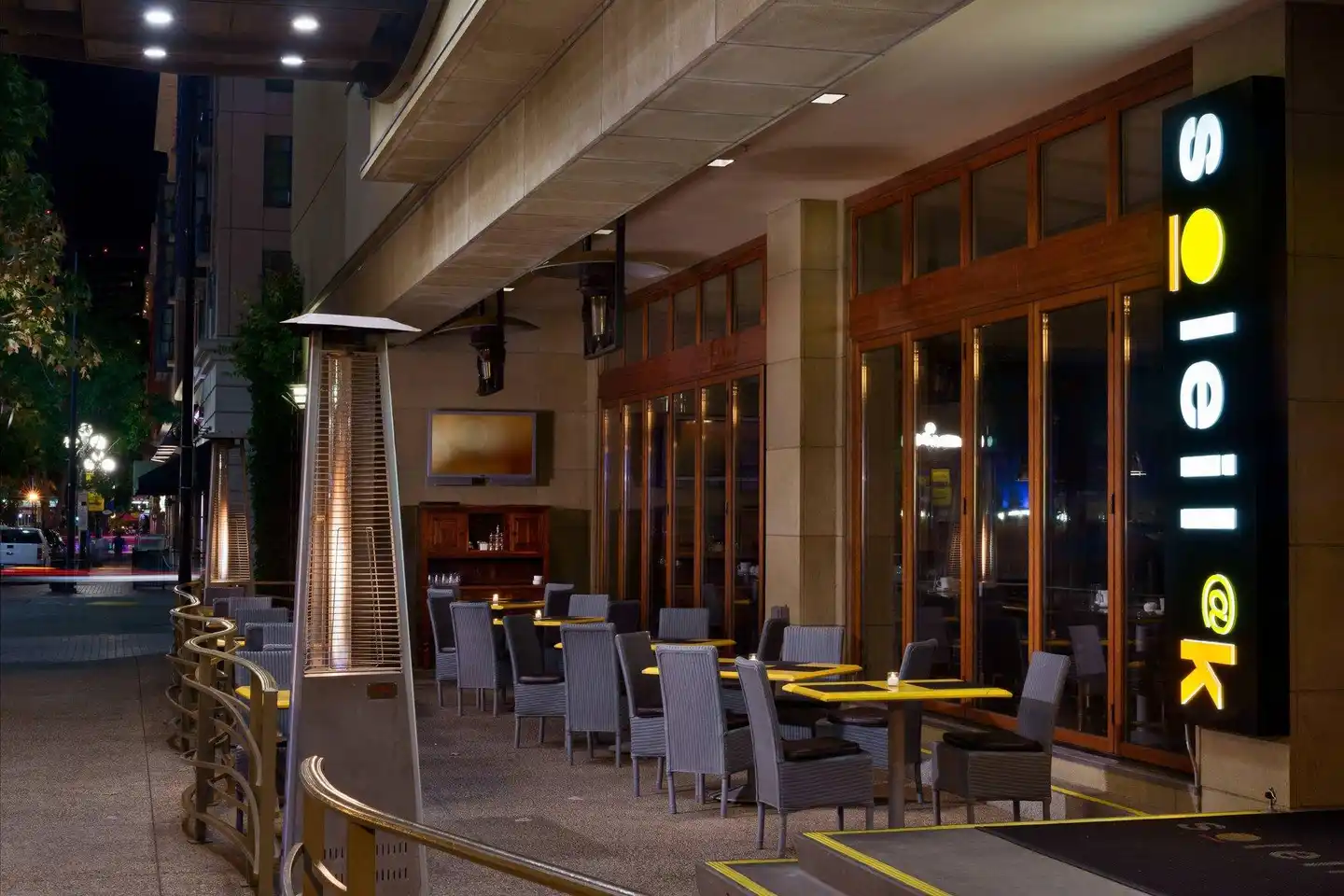 San Diego Marriott Gaslamp Quarter Lobby