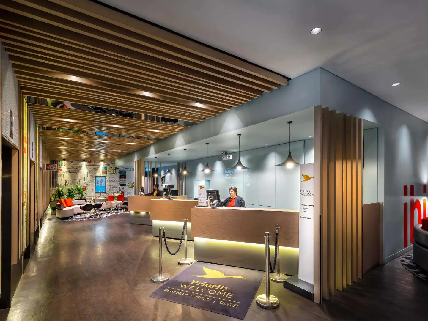 ibis Melbourne - Hotel & Apartments Bar