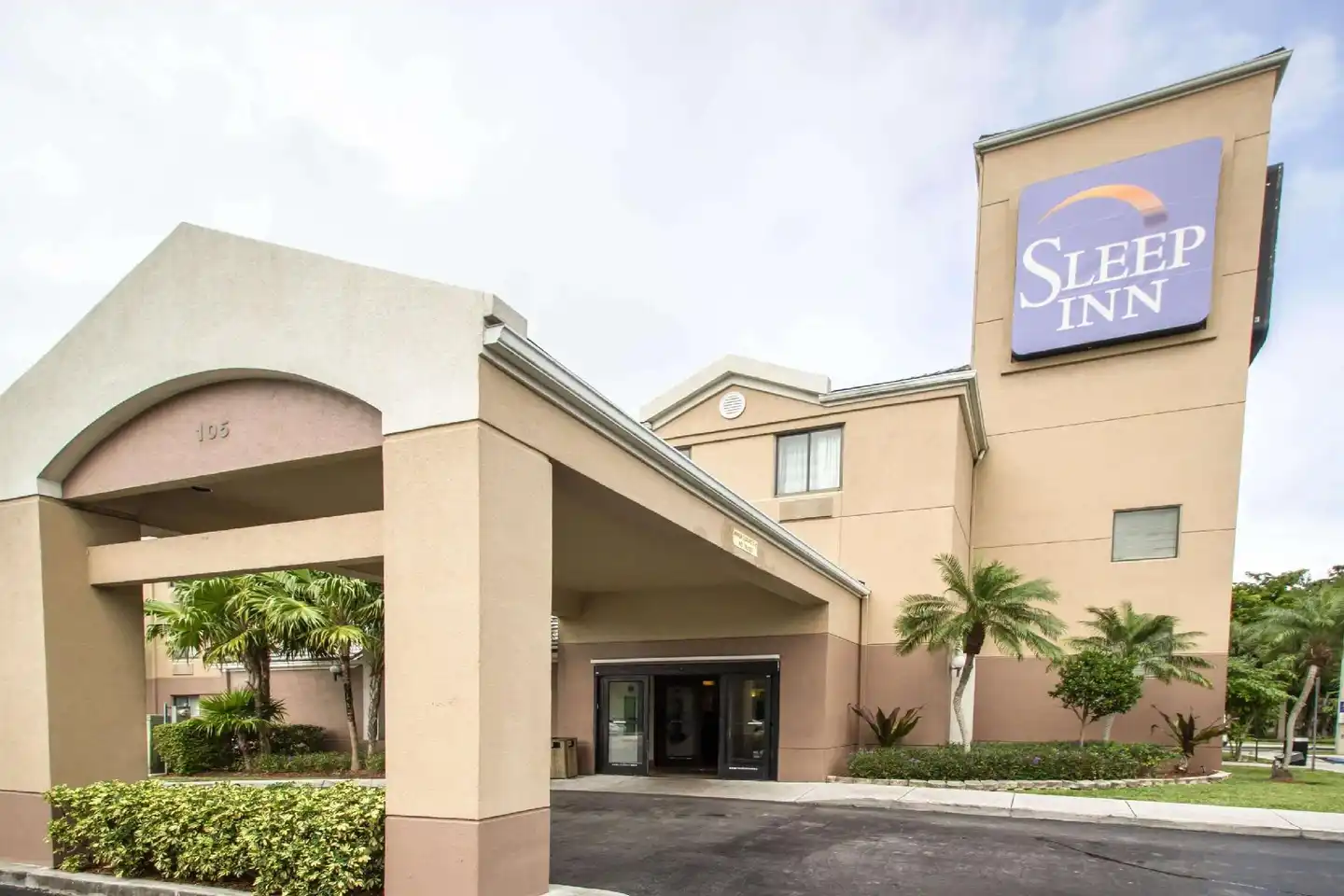 Sleep Inn Miami Airport Aussenansicht