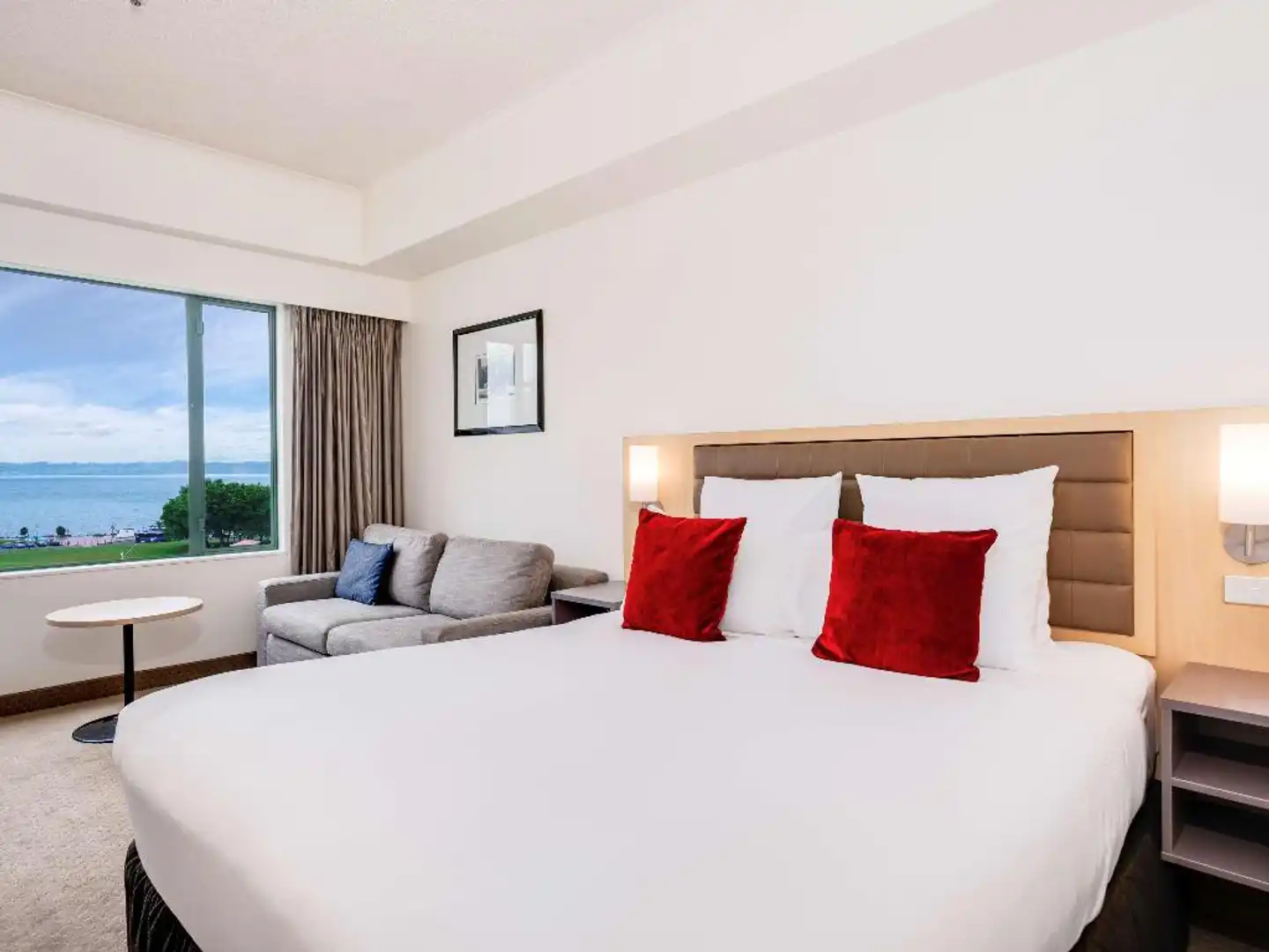 Novotel Rotorua Lakeside Hotel Wohnbeispiel