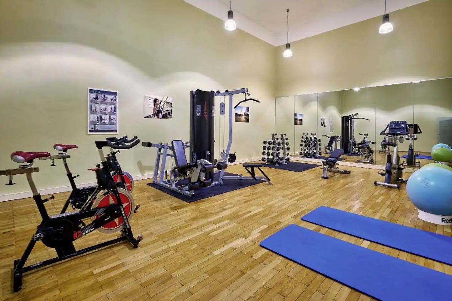 The Westin Grand, Berlin Sport und Entertainment