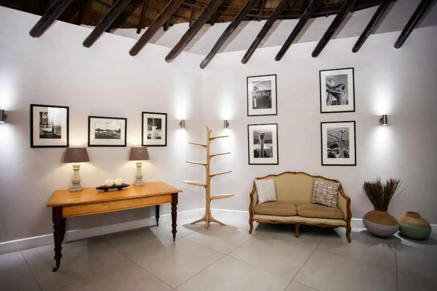 Protea Hotel by Marriott Oudtshoorn Riempie Estate Lobby