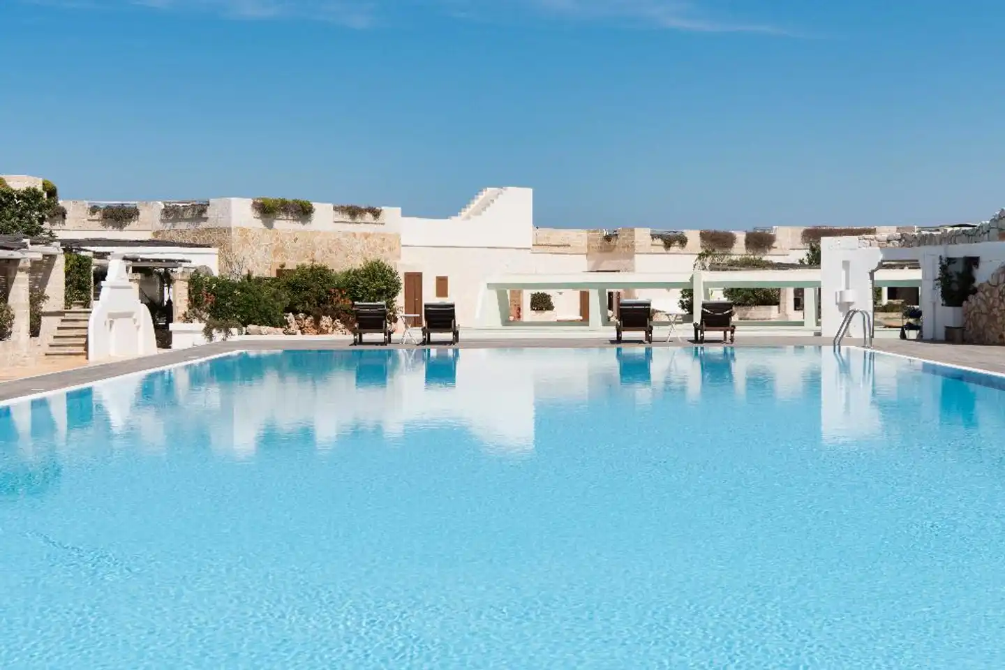 La Peschiera Pool