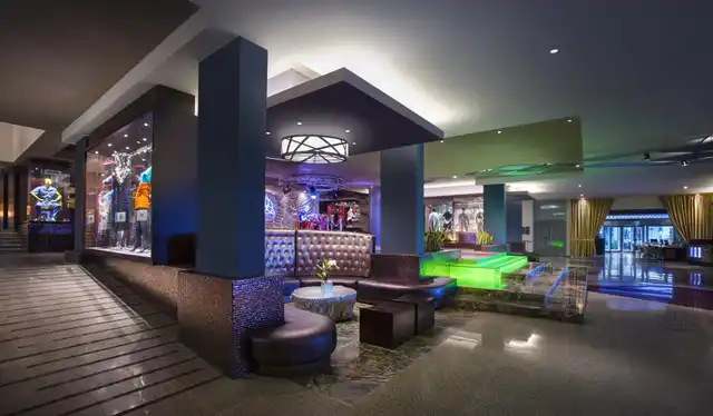 Hard Rock Hotel Cancun Bar