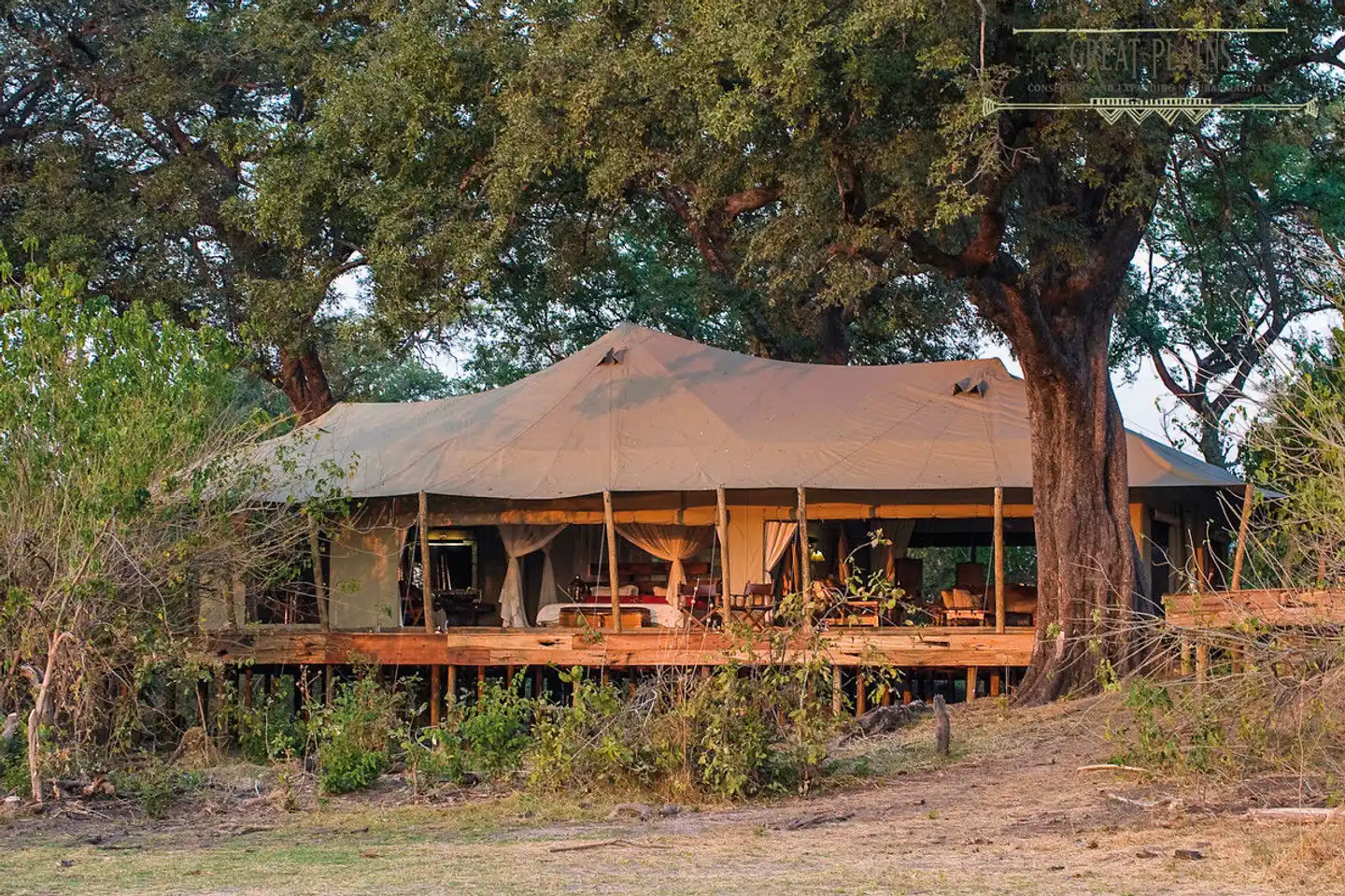 Zarafa Camp Aussenansicht