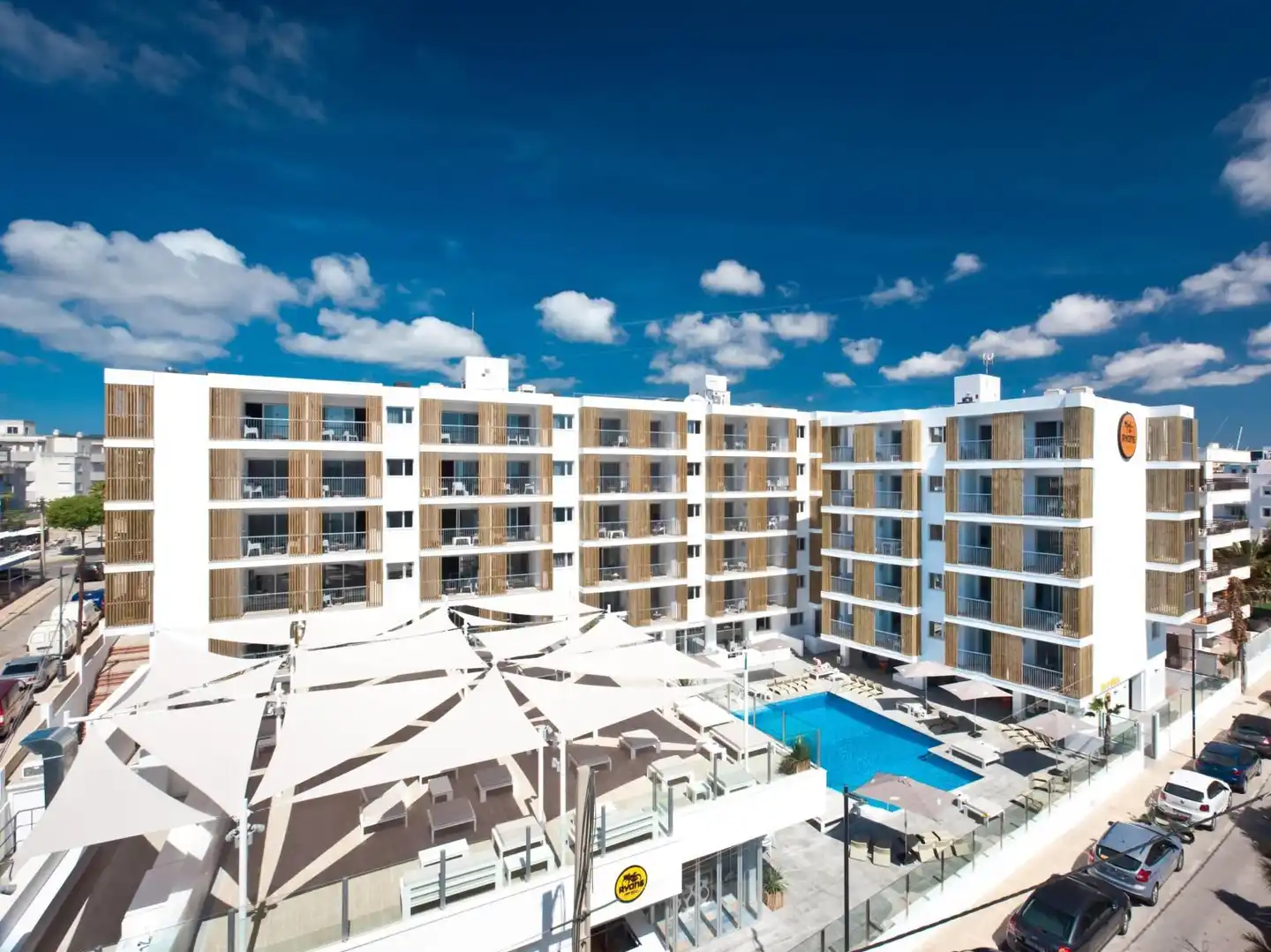 Ryans Ibiza Aussenansicht