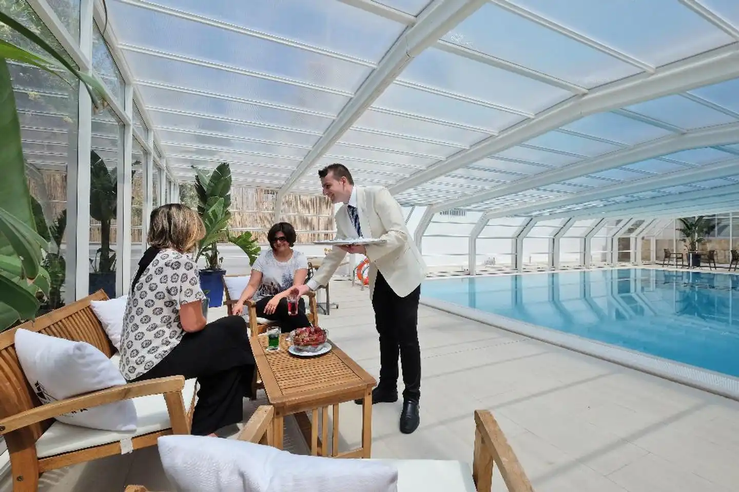 Joli Park Hotel Personen