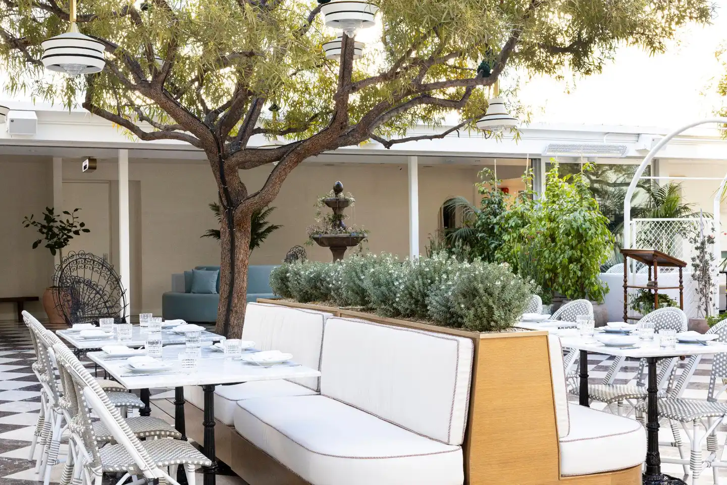 Short Stories Hotel Terrasse