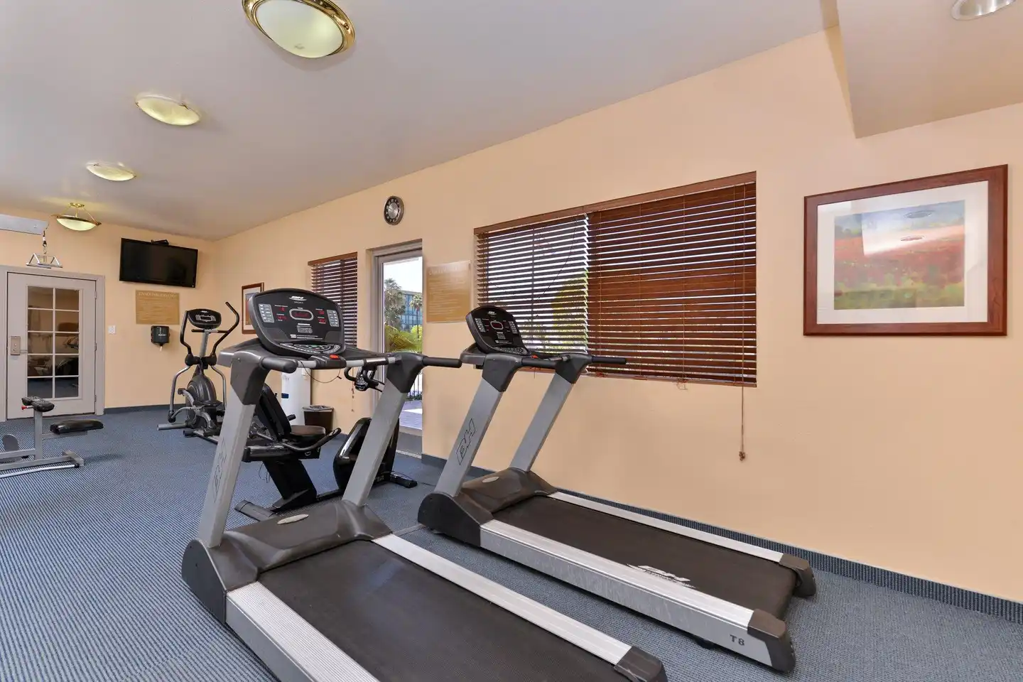 Candlewood Suites San Diego Sport und Entertainment