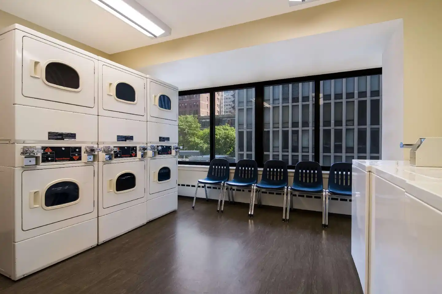 Sonesta ES Suites Chicago Downtown Magnificent Mile - Medical Sport und Entertainment