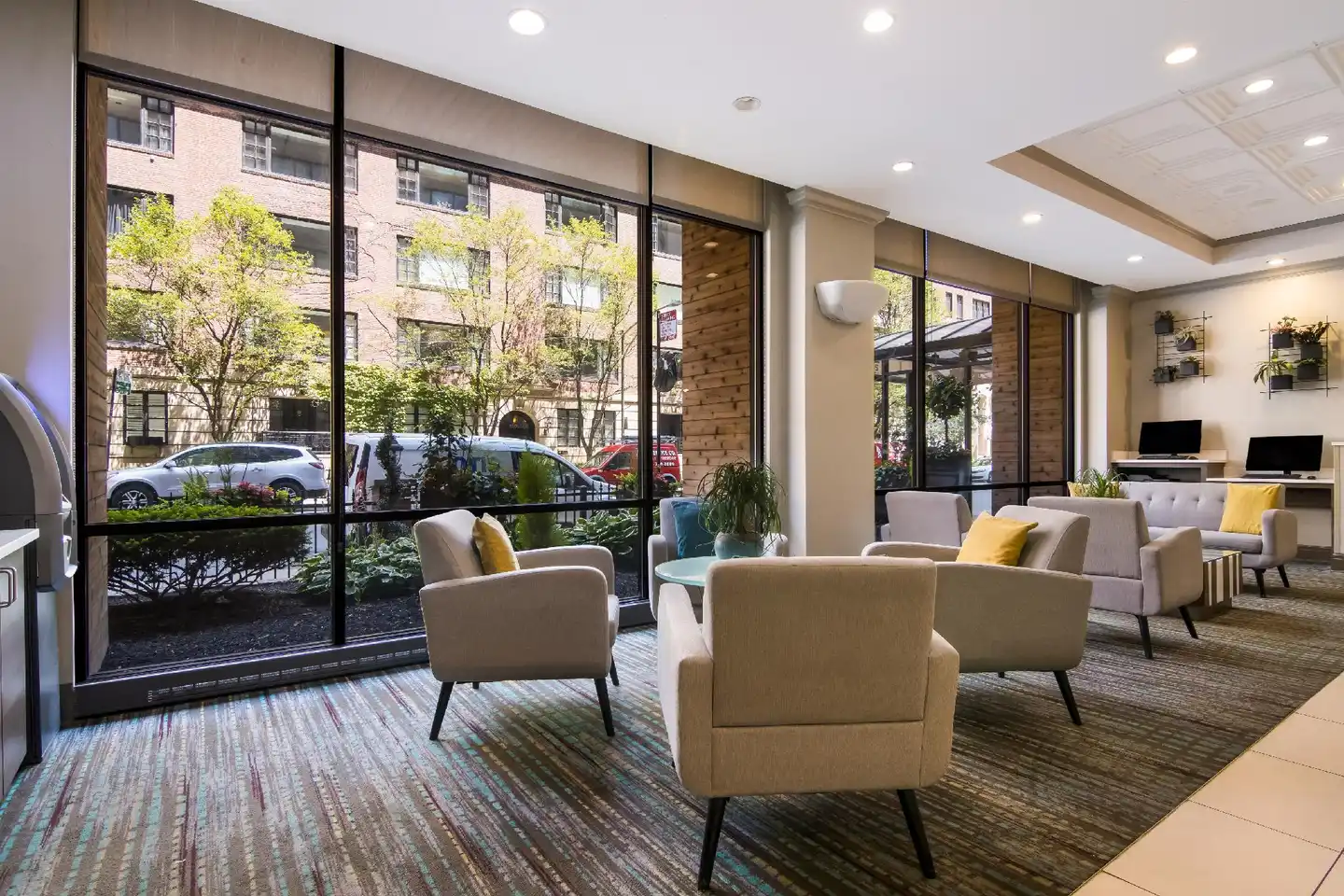 Sonesta ES Suites Chicago Downtown Magnificent Mile - Medical Lobby
