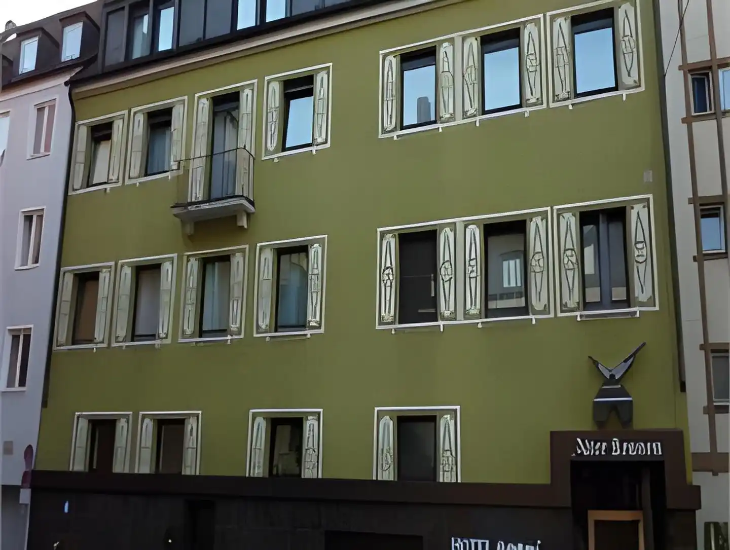 Alter Kranen Aussenansicht