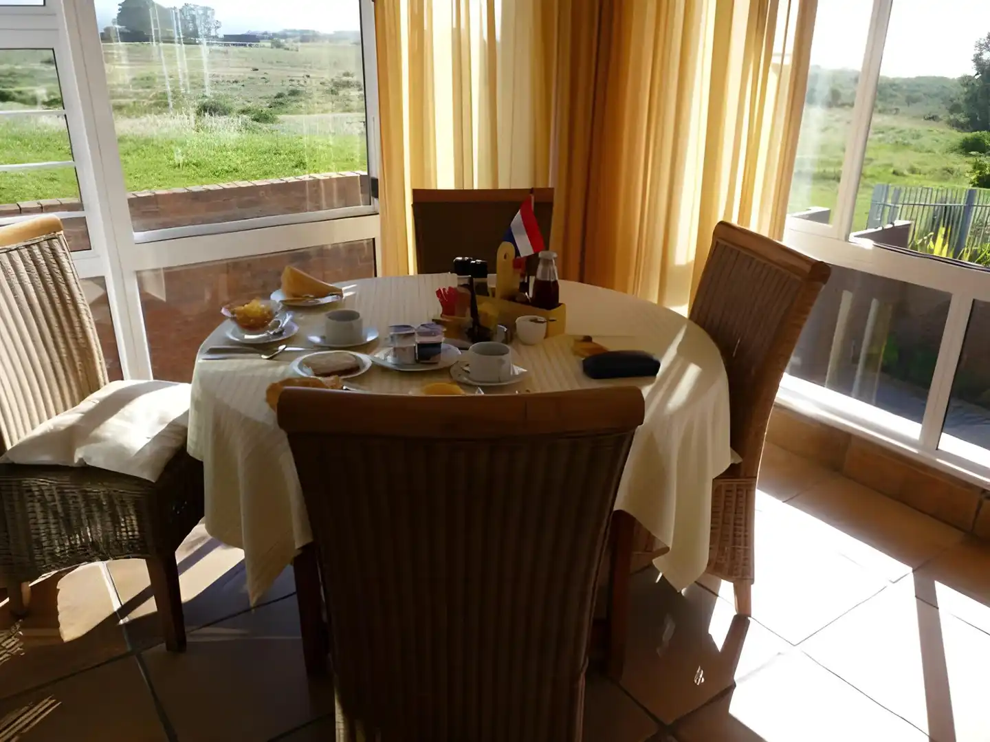 Thanda Vista B&B Restaurant