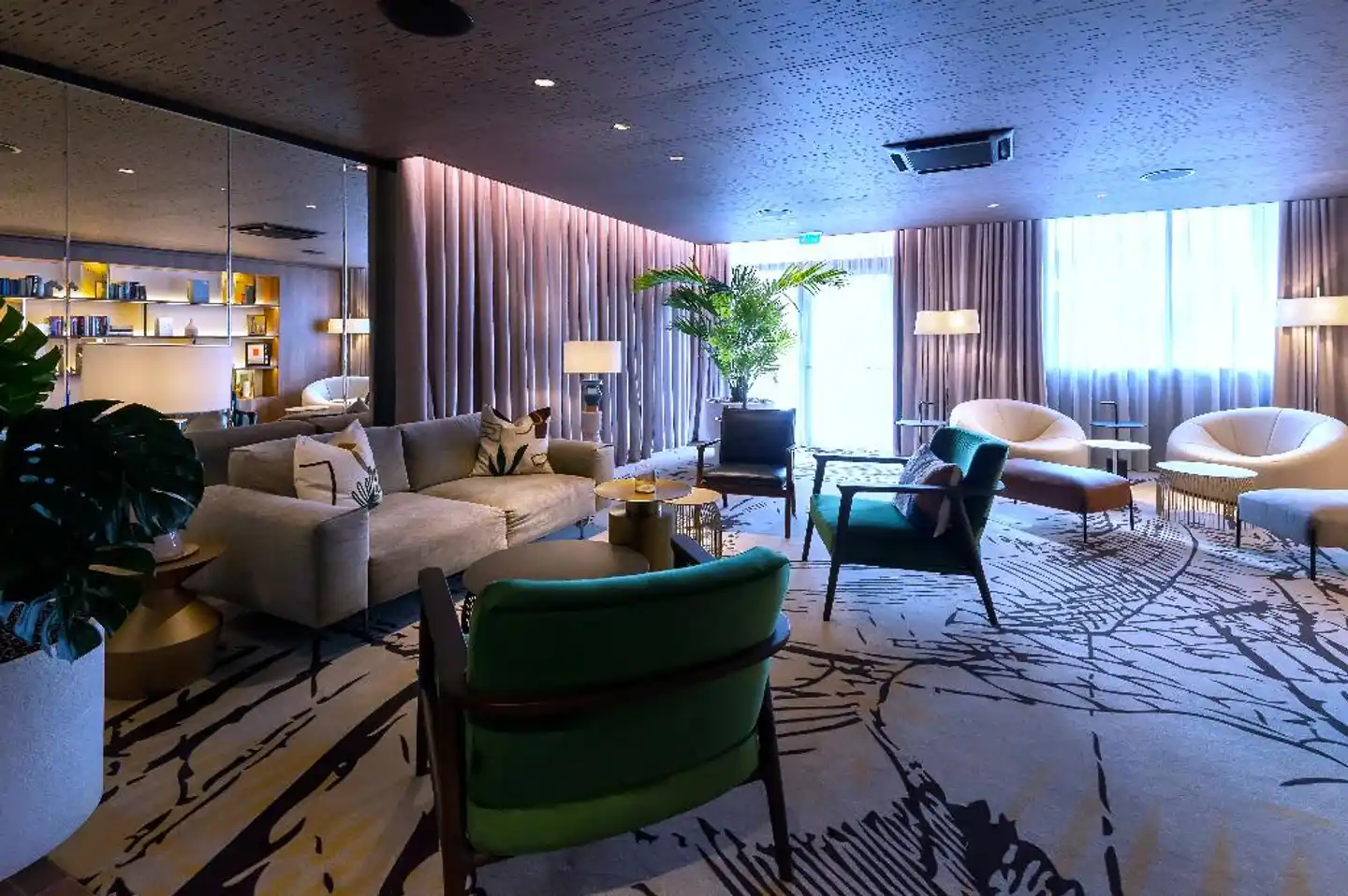 Servotel Saint Vincent Lobby