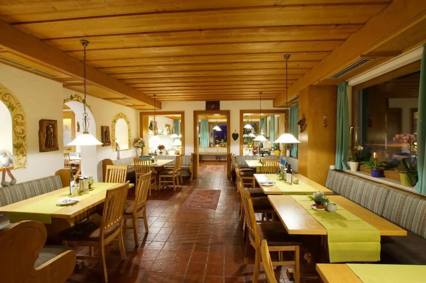 Waldmann Bar