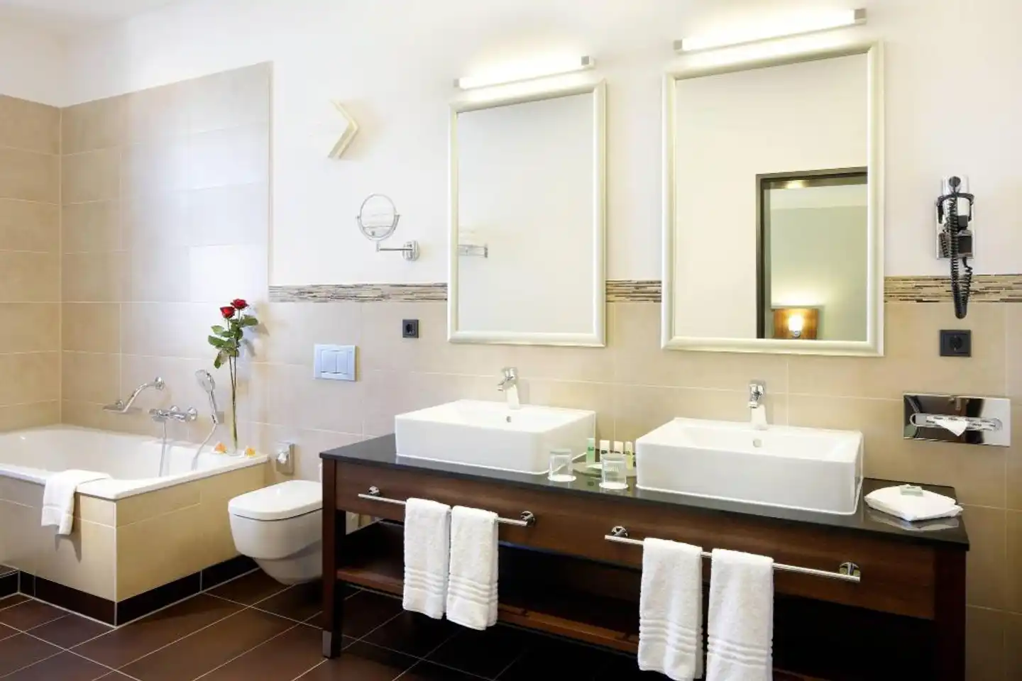 Courtyard by Marriott Bremen Badezimmer