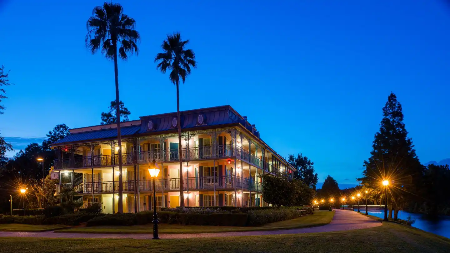 Disney's Port Orleans Resort - French Quarter Aussenansicht