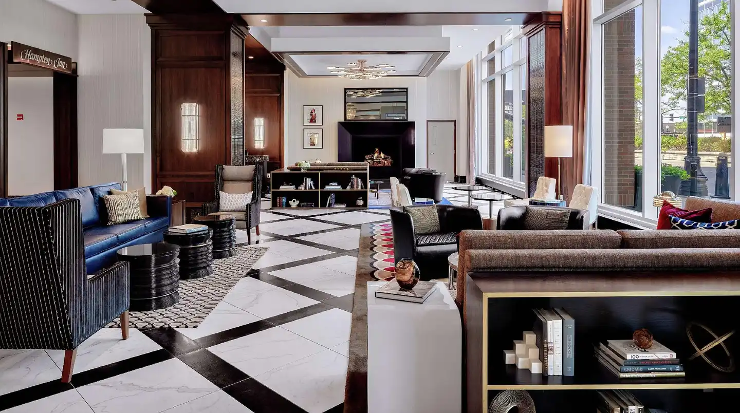 Hilton Garden Inn Chicago McCormick Place Bar