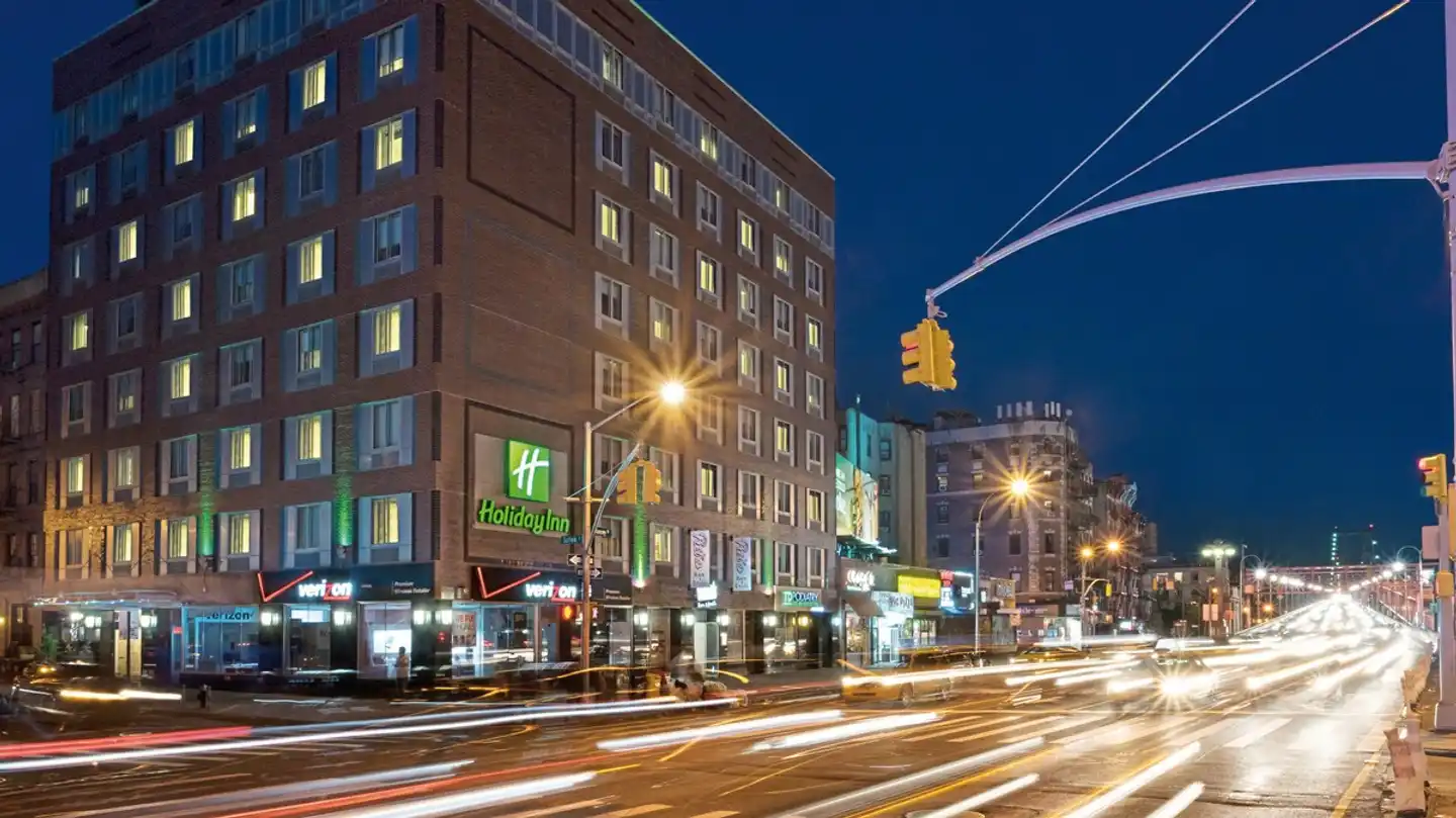 Holiday Inn NYC - Lower East Side Bar
