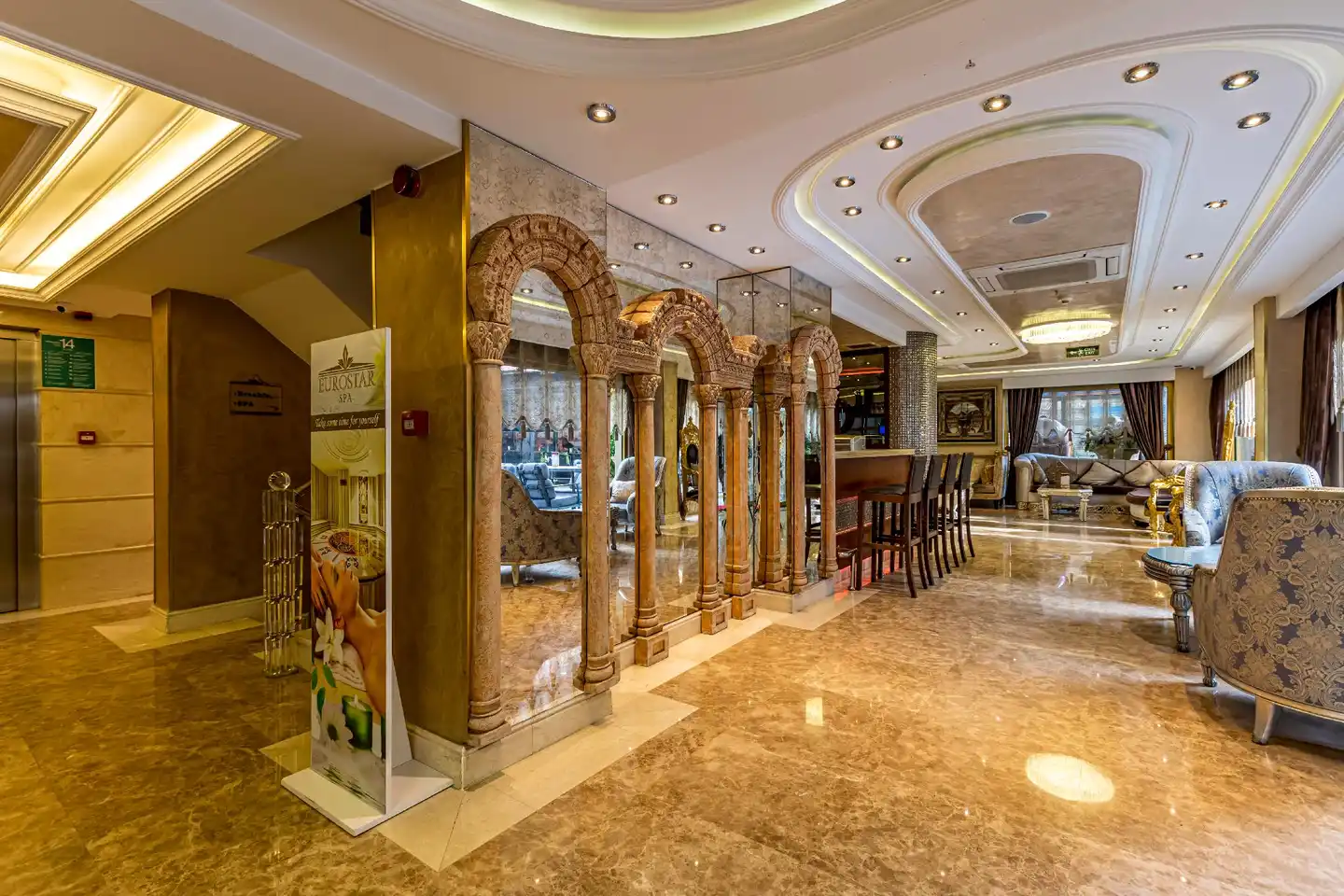 Eurostars Hotel Old City Lobby