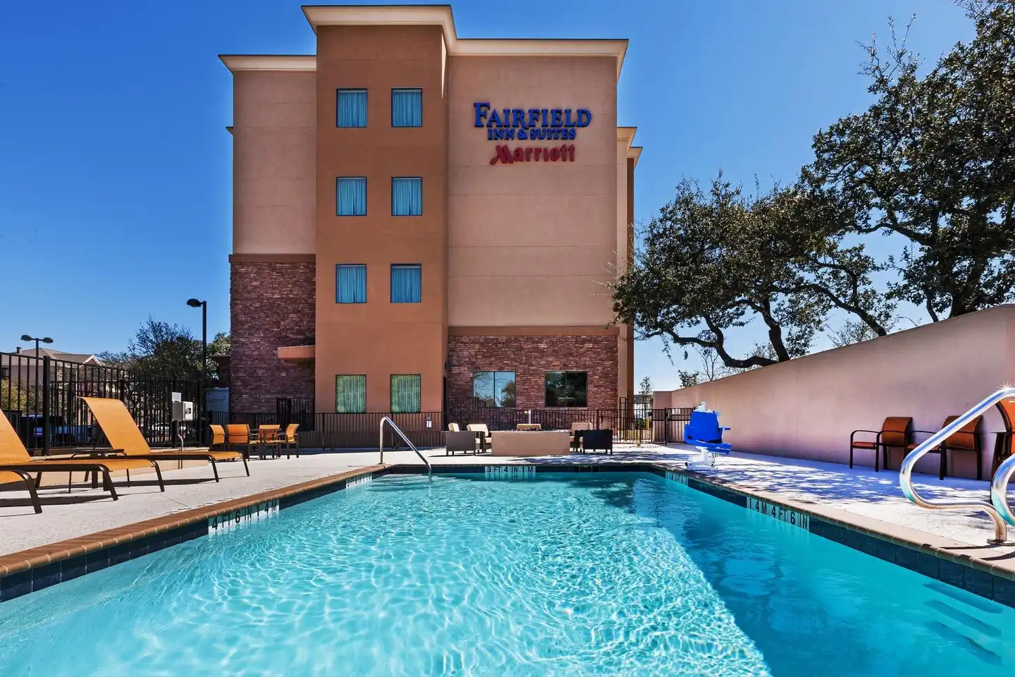 Fairfield Inn & Suites by Marriott Austin Northwest/Research Blvd Pool