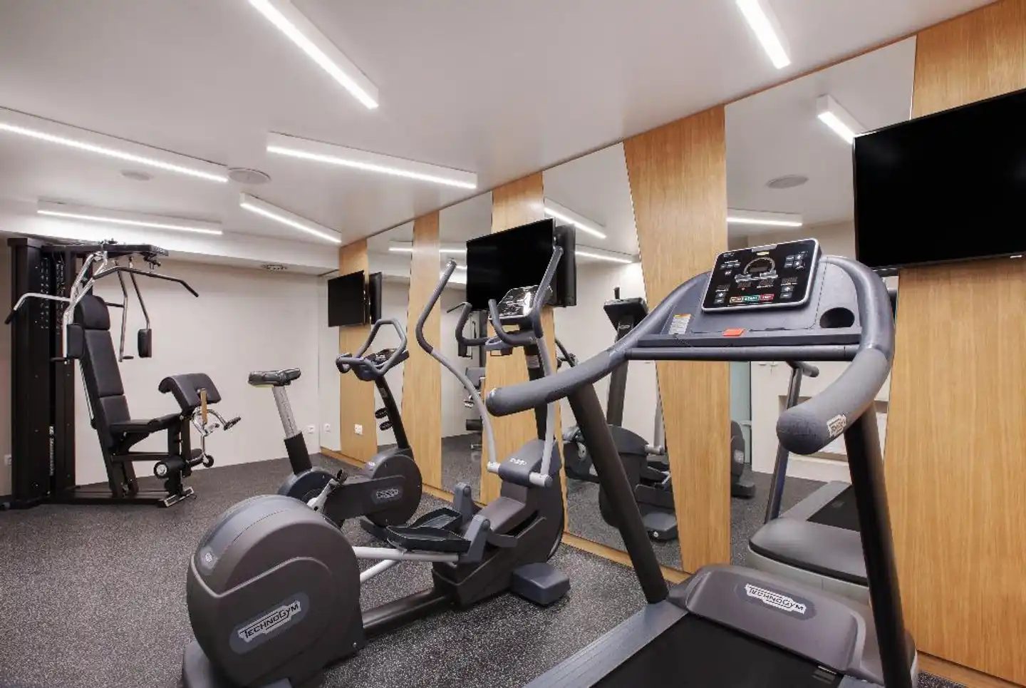 Holiday Inn Dresden - Am Zwinger Sport und Entertainment