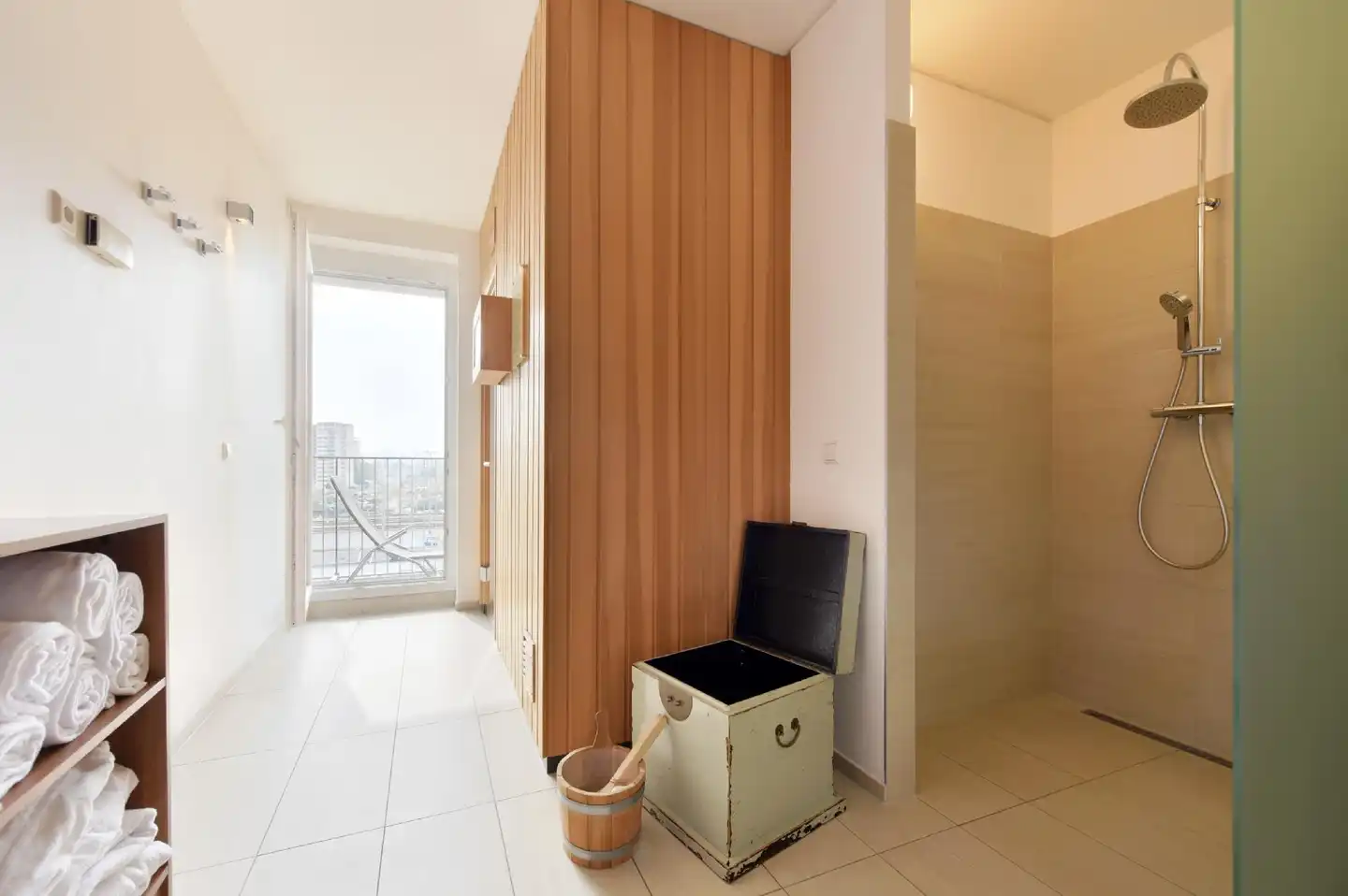 AMEDIA Luxury Suites Graz Badezimmer