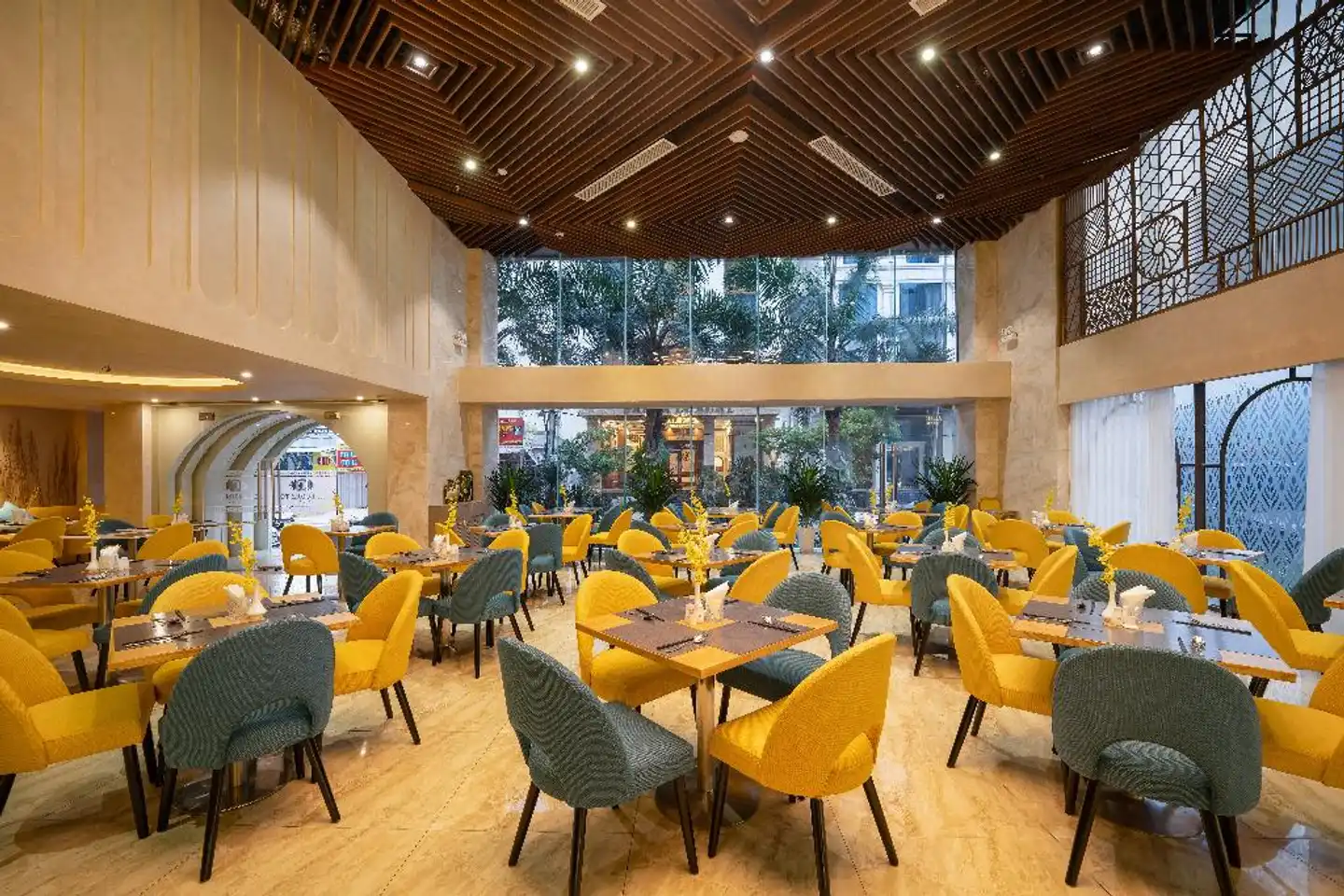 Cicilia Danang Hotels & Spa Restaurant