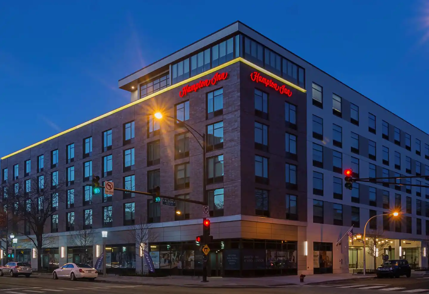 Hampton Inn Chicago North-Loyola Station Aussenansicht