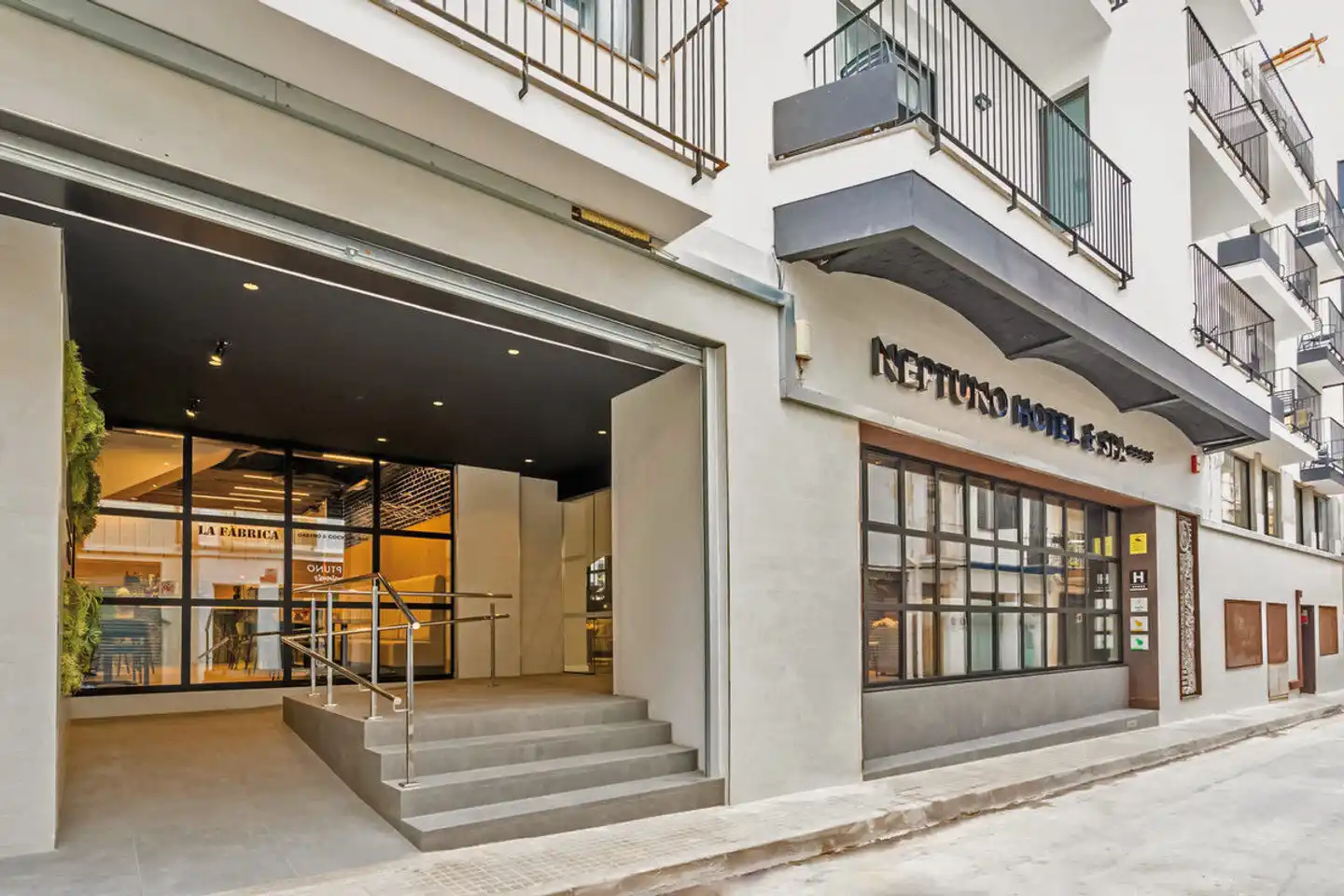 Neptuno Hotel & Spa Aussenansicht
