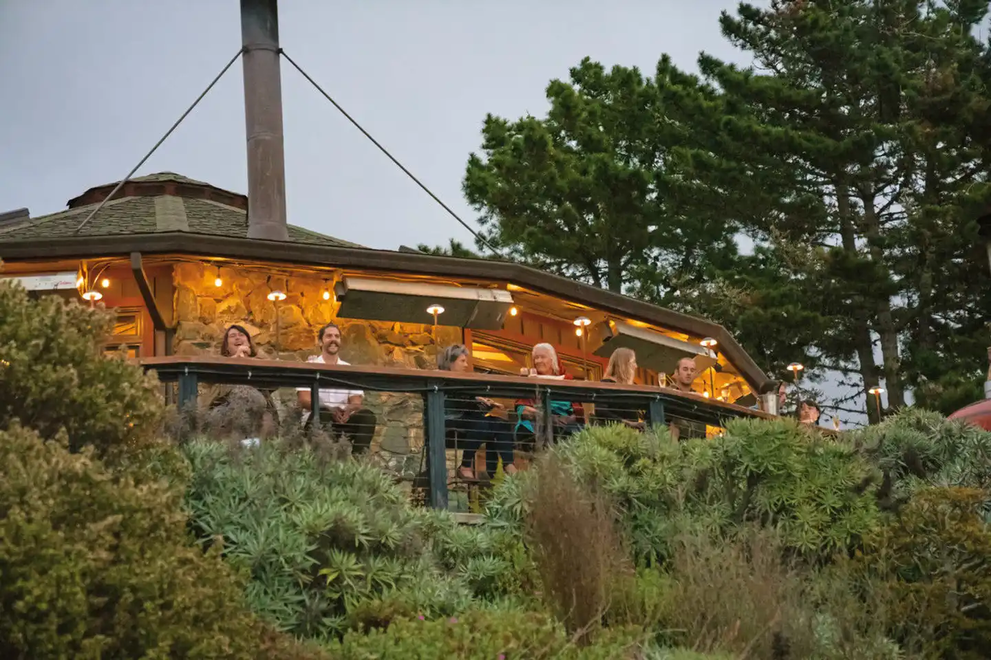 Treebones Resort Aussenansicht