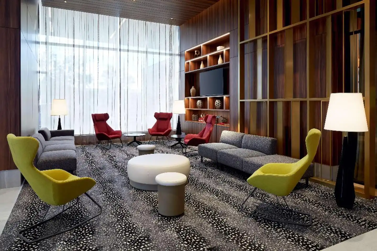 Hilton Garden Inn Montreal Midtown Lobby