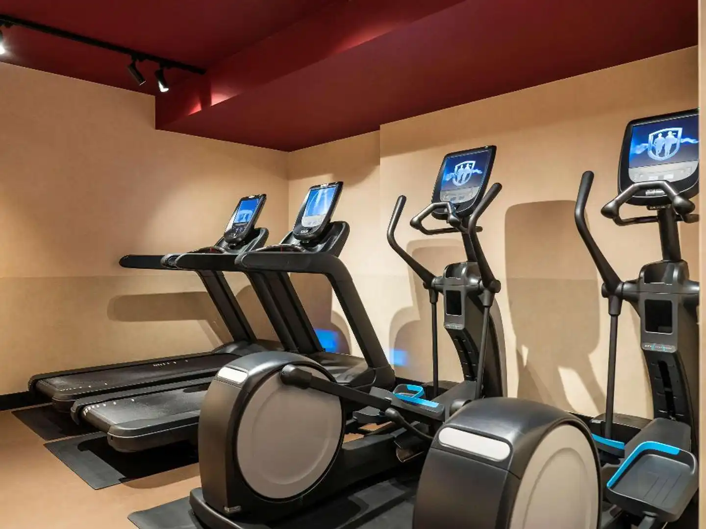 Tribe Amsterdam City Sport und Entertainment